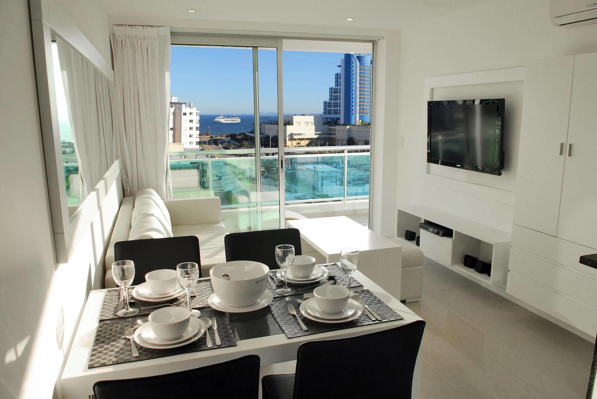 Sol Y Luna Home & Spa بونتا دل استي المظهر الخارجي الصورة